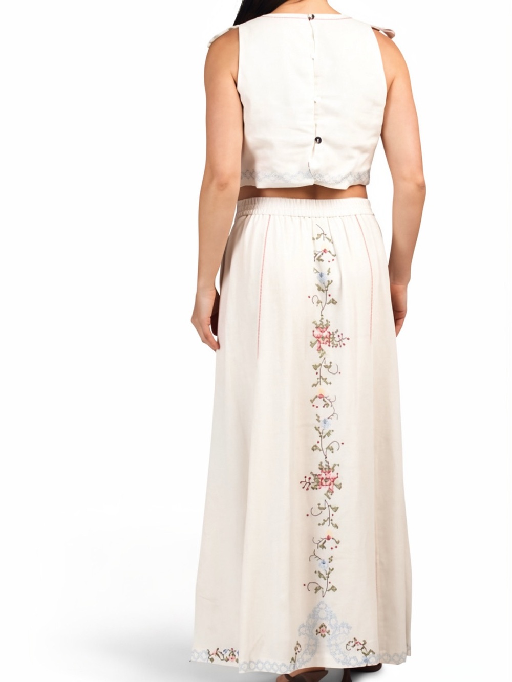NEW 2 PC SET CAMILA COELHO EMBROIDERY SKIRT AND BOW TOP 
🚨FIRM PRICE NO DISCOUNT - Picture 5 of 17